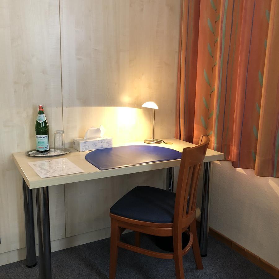 Hotel Select メンヒェングラートバッハ エクステリア 写真