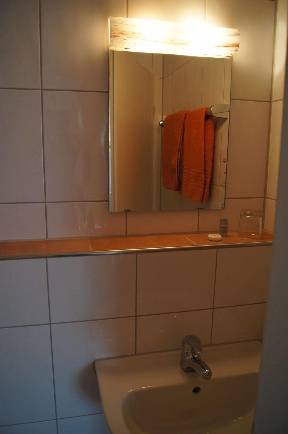 Hotel Select メンヒェングラートバッハ エクステリア 写真